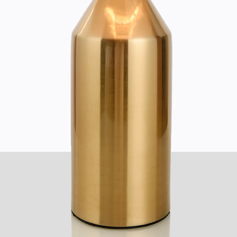 

Modern Creative Electroplating Golden Mushroom Design Table Lamp Simple Metal Bedroom Decoration Bedside Deck LED Lighting
