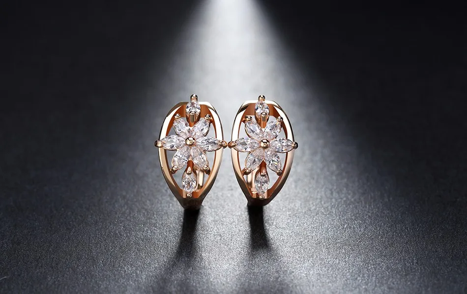ORSA JEWELS Роскошные Серьги-Гвоздики Золотая Шампань Цветок с Фианитом Женщинам Подарок На День Рождения Бижутерия OME33