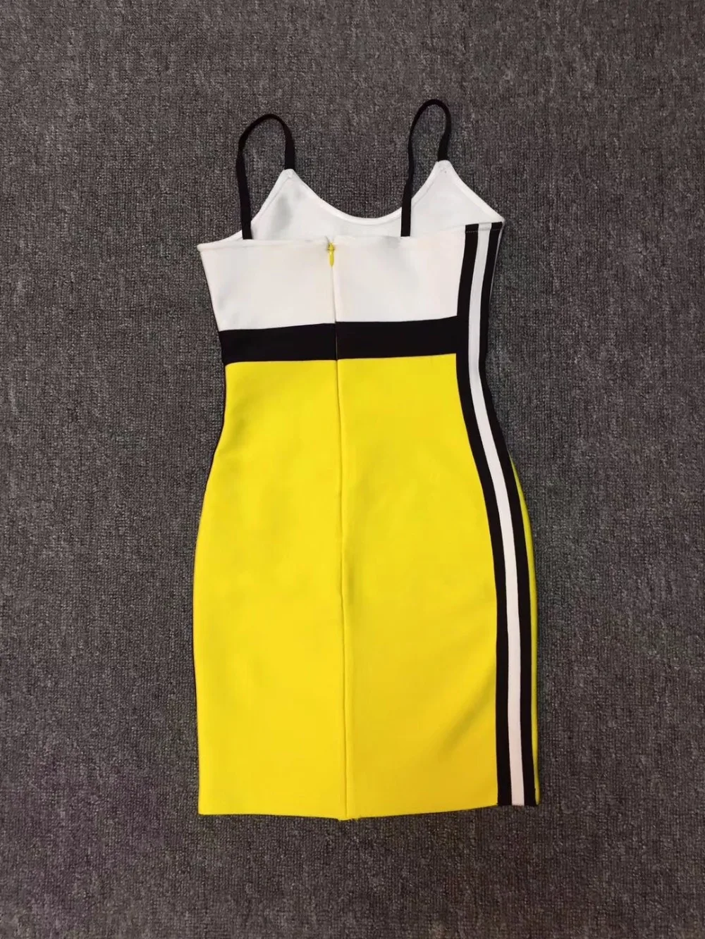 

Wholesale Women Sexy V Neck Yellow Patchwork Rayon Bodycon Bandage Dress Ladies Mini Party Dress
