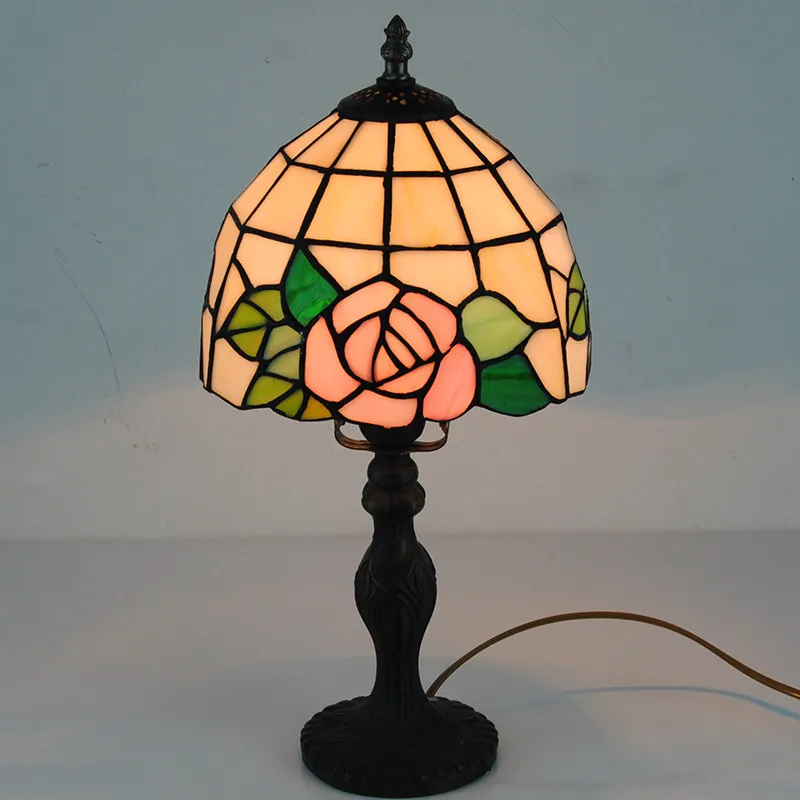 8 &quotЕвропейский Тиффани Роза шаблон настольная лампа ретро витражное стекло