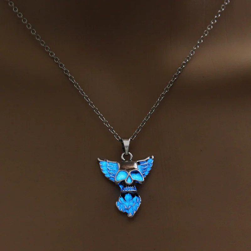 Punk Style Skull Pendant Necklace Luminous Wings Silver Color Chain Glow in the Dark Choker Statement For man Gift | Украшения и