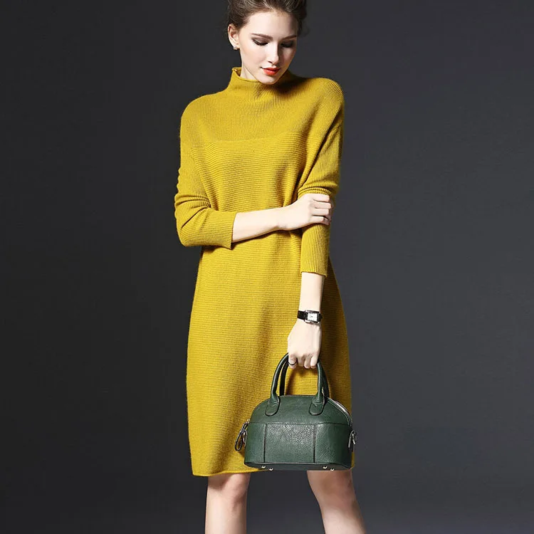 Женское трикотажное платье-свитер с круглым вырезом и длинным рукавом | Женская
