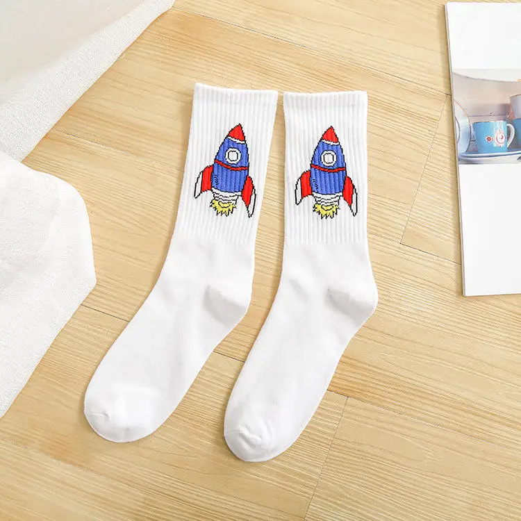 rocket Корейские забавные женские зимние осенние носки в стиле хип-хоп, пистолет, ракета, кактус, банан, молоко, улыбка, бомба, чёсаный хлопок, крутые уличные трендовые носки - Цвет: rocket