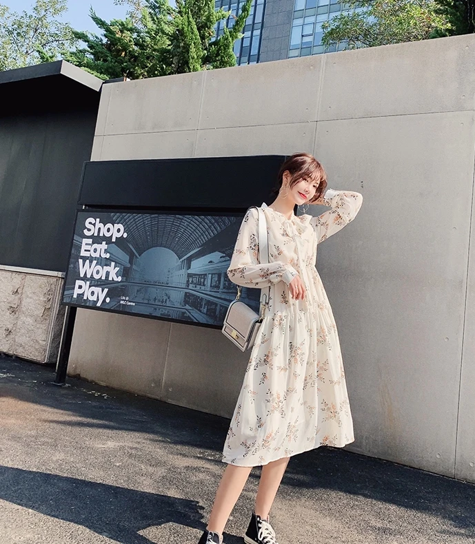 Платье пачка GRUIICEEN белое шифоновое летнее Пляжное с длинным рукавом и цветочным