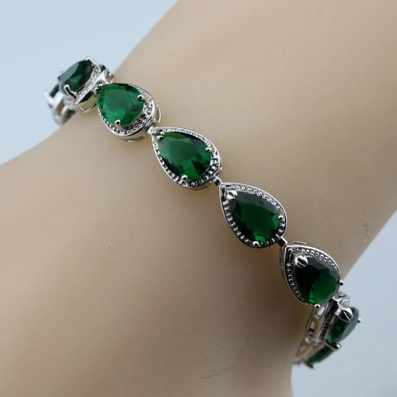 Женский подарочный комплект из серег и кольца в форме капли серебра с зеленым