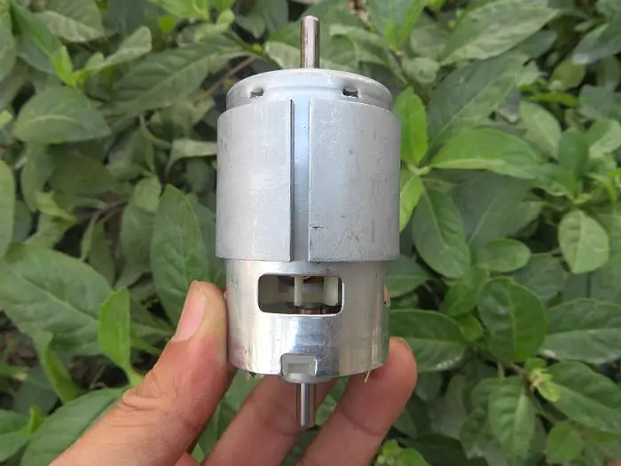 

775 motor high power carbon brush high speed motor power tool DC motor 12V (double shaft)