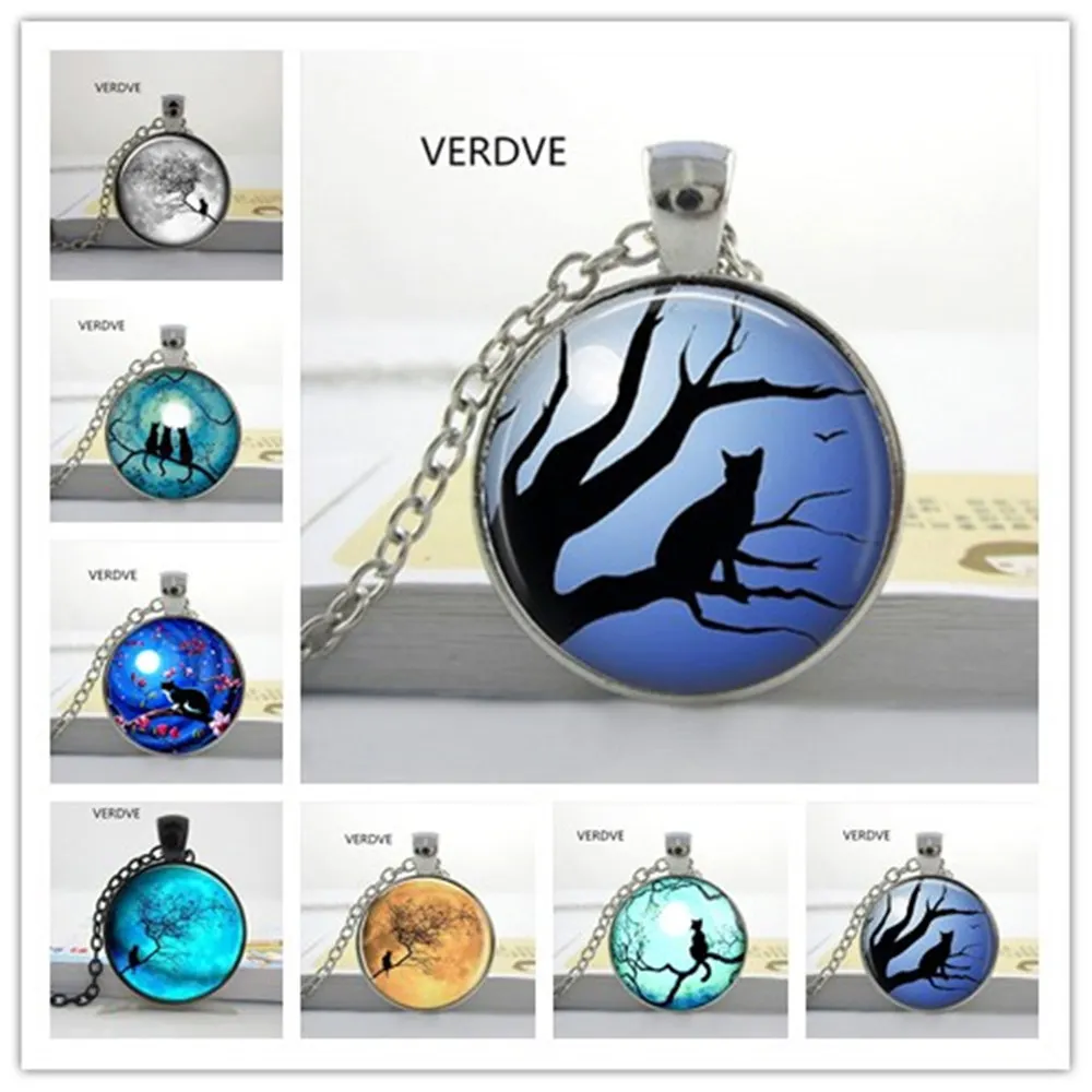

new Glass Cabochon Round Blue Moon and Glass Necklaces Cat Galaxy Round Crystal Pendant Necklace