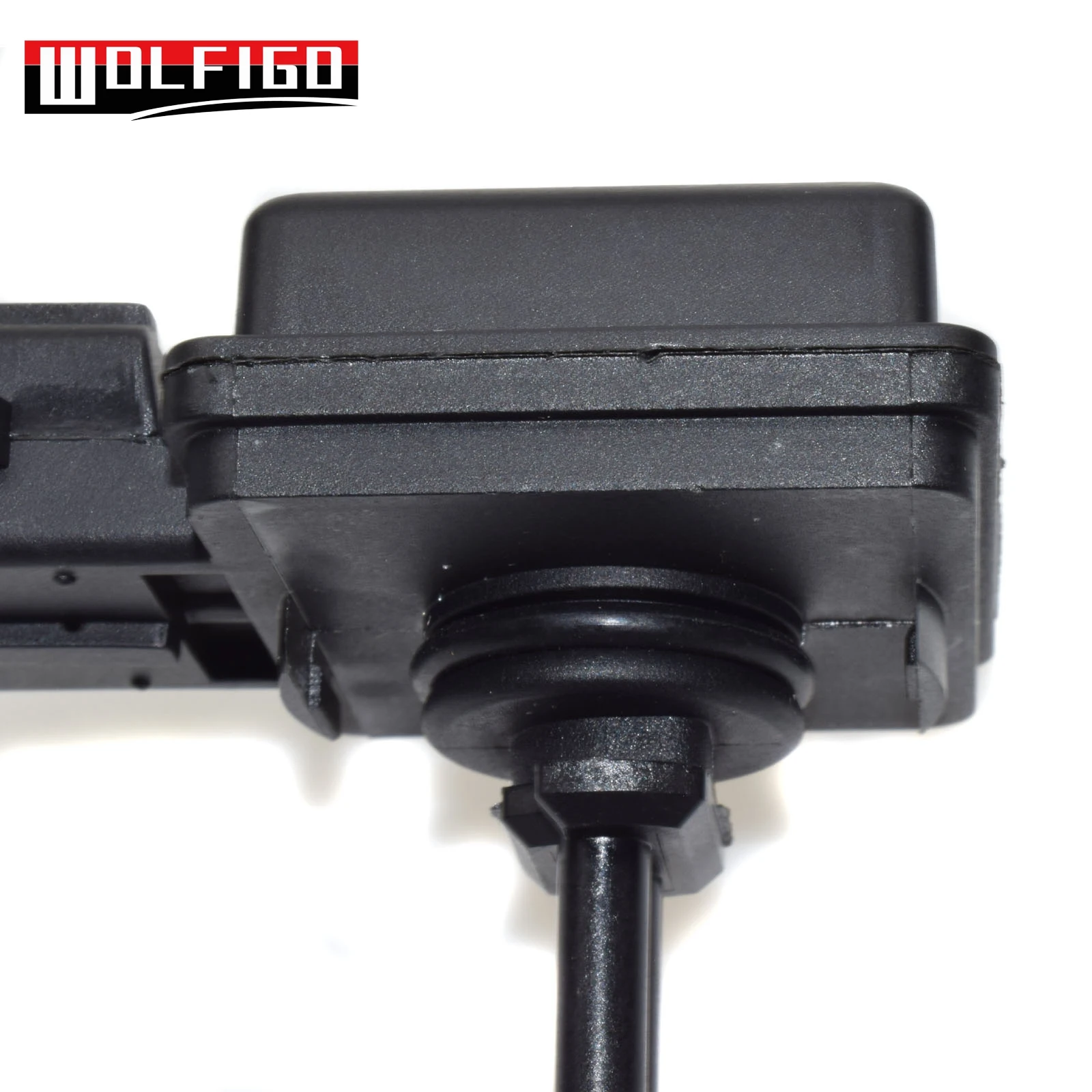 WOLFIGO датчик уровня охлаждающей жидкости радиатора для CITROEN Peugeot 206 307 807 EXPERT 1306F0 1306C3