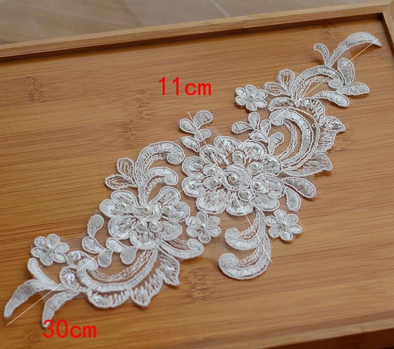 Ivory Alencon Lace Applique Beaded Sequined Patch For Wedding Supplies Bridal Hair Flower Headpiece 1 pair S020 | Дом и сад