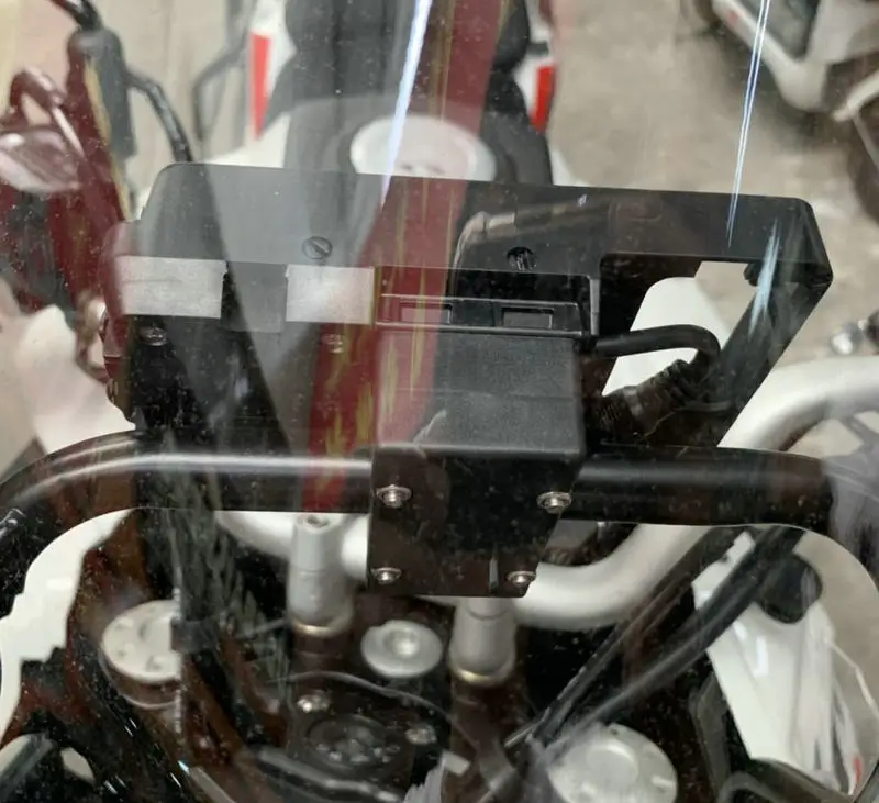 Мобильный телефон навигационный кронштейн USB для зарядки телефона BENELLI TRK502 TRK502X