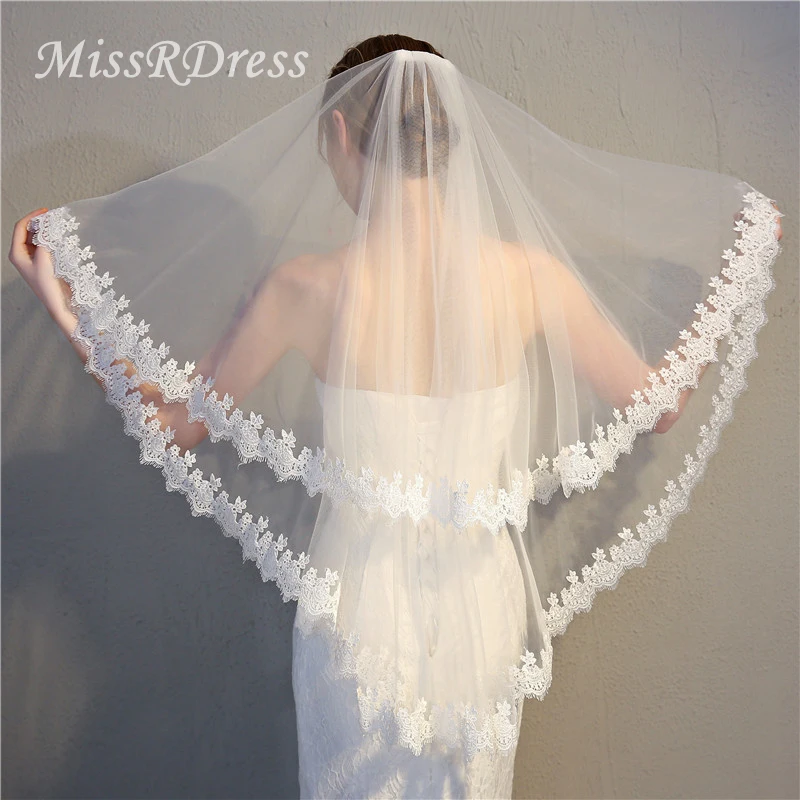 

MissRDress Two Layers Bridal Veil With Comb White Elegant Wedding Veil Ivory Small Eyelash Lace Veil Wedding Accessories JKm24