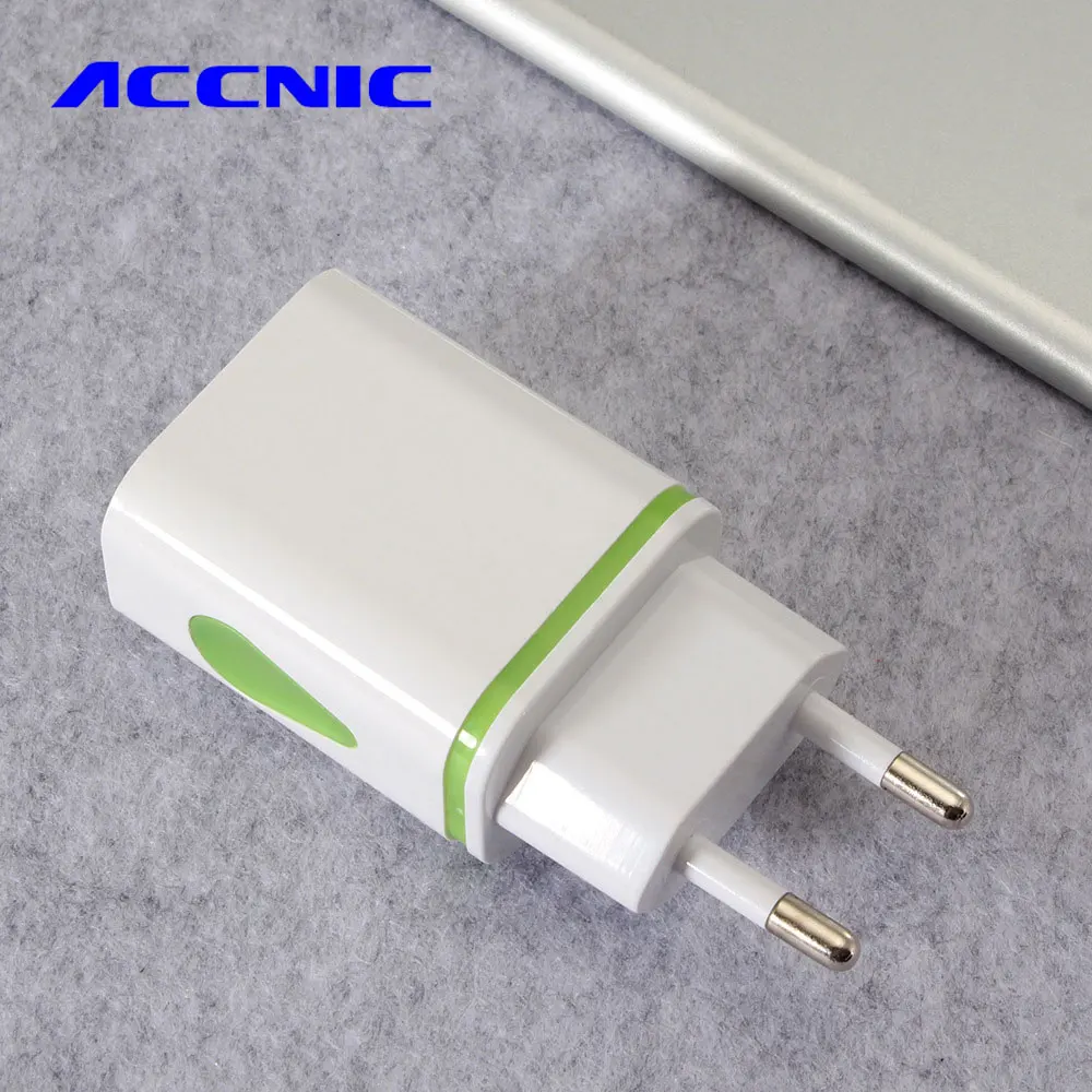 Зарядное устройство переменного тока ACCNIC со светодиодной подсветкой 2 USB порта 5 В