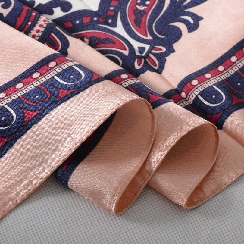 Женский атласный шарф [BYSIFA] квадратный цвета хаки шаль 90*90 см Турция осенне зимний