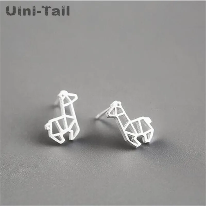 

Uini-Tail hot new 925 sterling silver animal giraffe cute earrings ladies sweet temperament Korean simple personality creative
