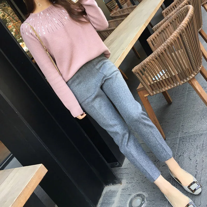 Фото Long-sleeved sweater pants two-piece women's suit 2018 new autumn Korean temperament wild fashion ladies sequins set Женская Long-sleeved sweater pants two-piece women's suit 2018 new autumn Korean temperament wild fashion ladies sequins set Женская