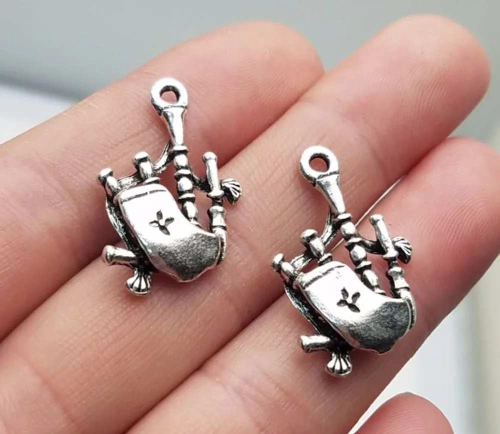 

15pcs/lot--30x18mm Scottish Bagpipes Chams Antique Silver Plated Pendants For DIY Supplies Jewelry Making Finding Accessories