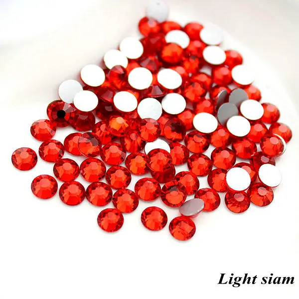 Light siam SS3(1,3 мм) Красочные 1440/шт 3D foild плоские с оборота Стразы клеевые бусины на не горячей фиксации прозрачный дизайн ногтей цветные хрустальные стразы - Цвет: Light siam