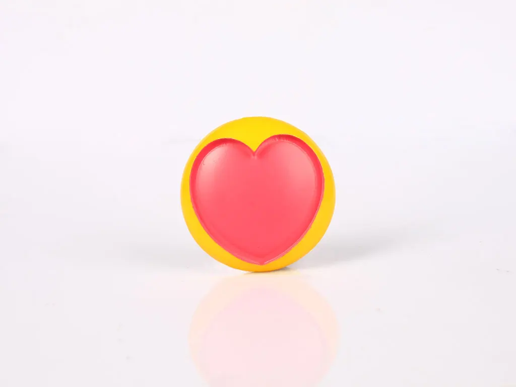 Chibimoon Heart Cafiona Горячая Сейлор Мун принцессы серинити Сейлор чибимун Юпитер косплей аксессуар брошь в форме сердца булавки - Цвет: Chibimoon Heart