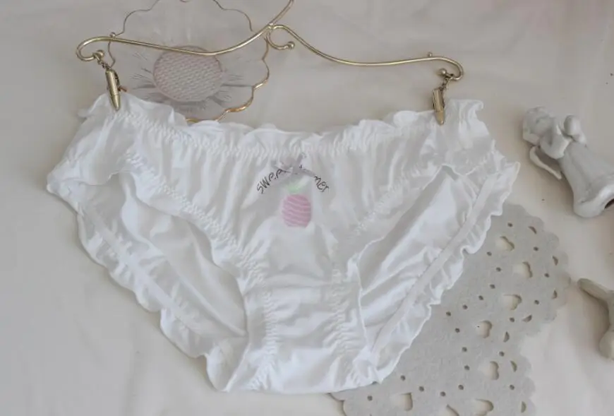 Новое поступление, реальное фото, Размеры M L XL, милые трусики в стиле Лолиты, Kawaii, клубника, вишня, ананас, нижнее белье, трусы WP597 - Цвет: Pineapple