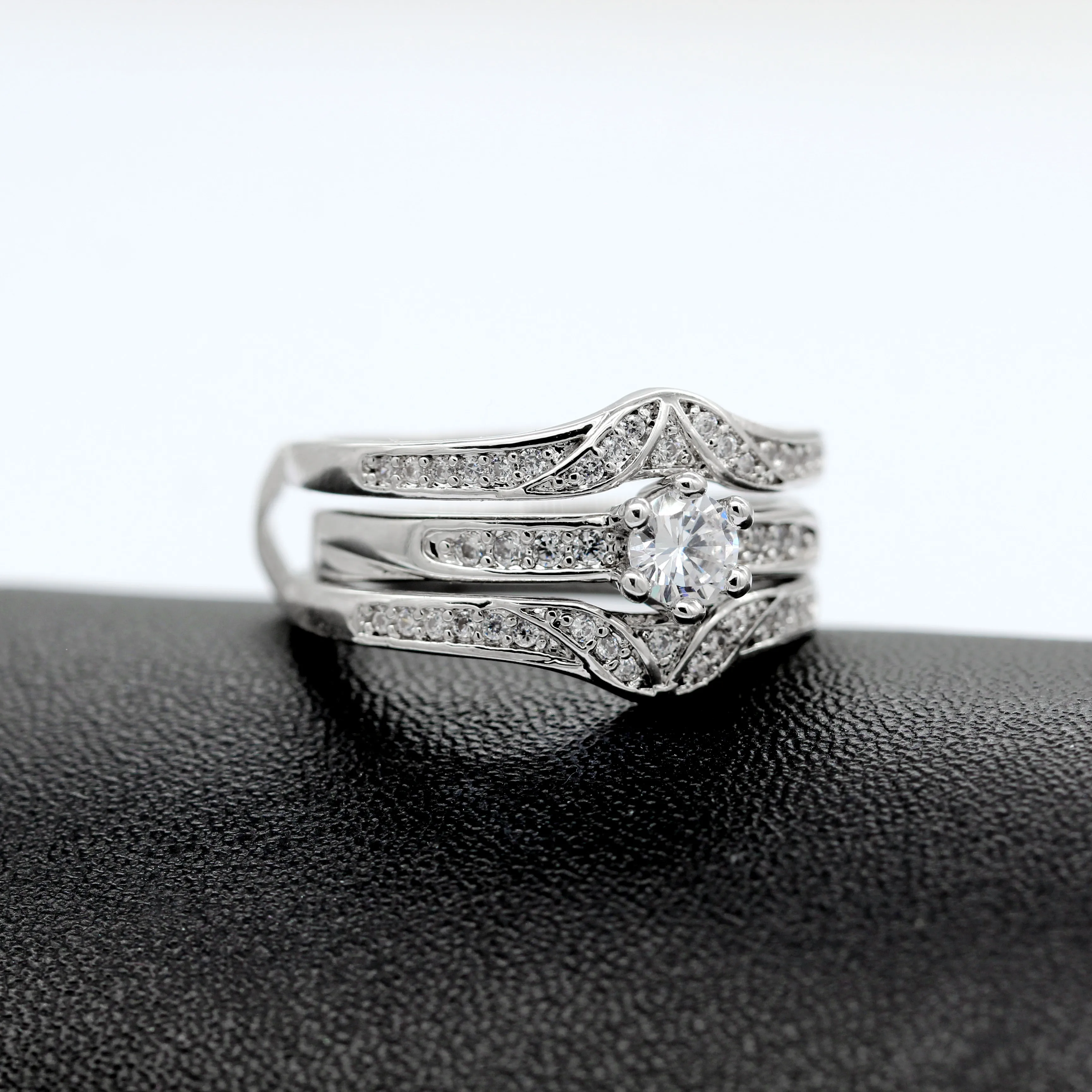 Кольцо с покрытием из белого золота в наличии США усилитель для помолвки