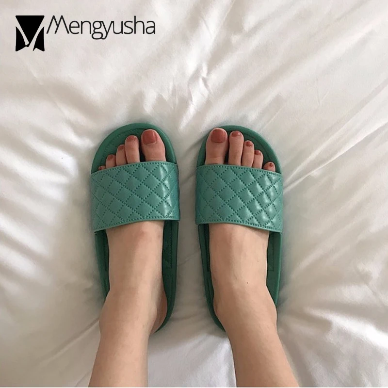 Дизайнерские клетчатые сандалии в европейском стиле женские брендовые тапочки