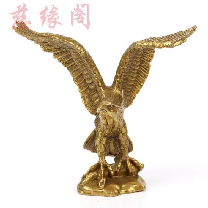 A good opening spread eagle copper ornaments in  house successful realize the ambitionroom Art Statue