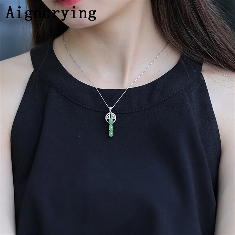 

Vintage Natural Green Certificate Jade Hollow Pendant Thread Chocker Necklace jewelry Gourd String inlaid Fish Chain Gift Box