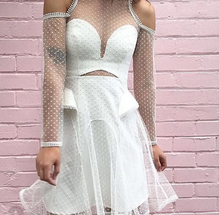 Модные кружевные белые и черные цельный короткое платье леди милый Новый Off-плечо