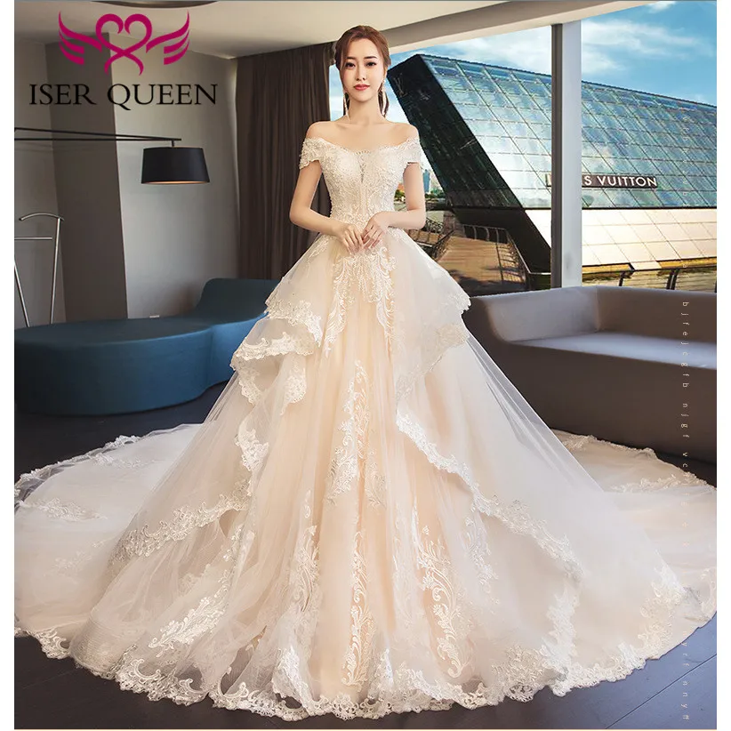 

Cap Sleeves Champagne Delicate Embroidery Big Train Tiered Tulle Lace up Dresses for Wedding Korean Stylish Bridal Gown WX0147