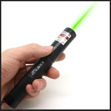 

High power Military Green laser pointers mw 100000m 100w 532nm LED Flashlight Light Burning match,Burn cigarettes Lazer Hunting