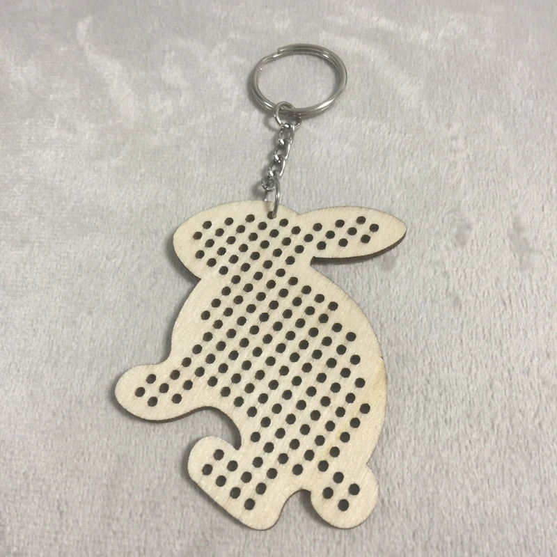 

20pcs laser cut wood crafts rabbit keychain animal keychain