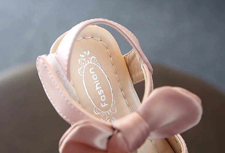 POSH DREAM золотые кожаные одежда для малышей обувь для девочек в возрасте 1 года; Летнее платье принцессы детская обувь с мягкой подошвой для маленьких девочек; обувь для тенниса;