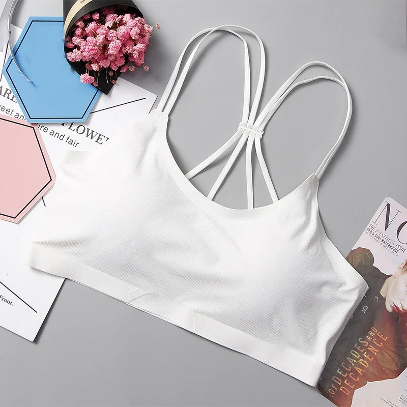 Женское нижнее белье с перекрещивающимися ремешками красивый женский