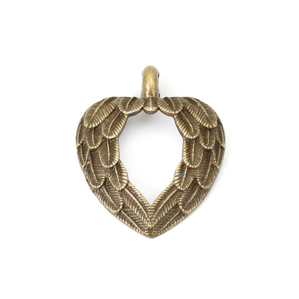 Подвески DoreenBeads из цинкового сплава подвески в форме сердца серебряного цвета