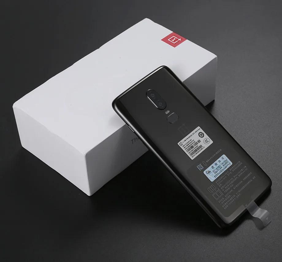 OnePlus 6, 128 Гб ПЗУ, 8 ГБ ОЗУ, Восьмиядерный процессор Snapdragon 845, 6,28 дюймов, двойной, 20 Мп+ 16 МП, Android 8,1, Dash, зарядка, мобильный телефон