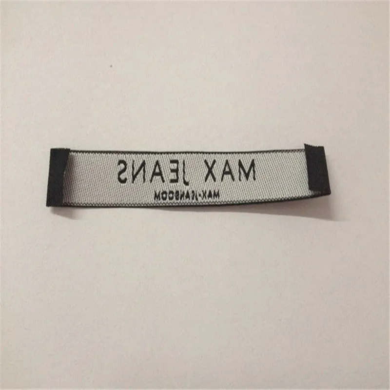 

Cheap Customized Garment Woven Label High Density