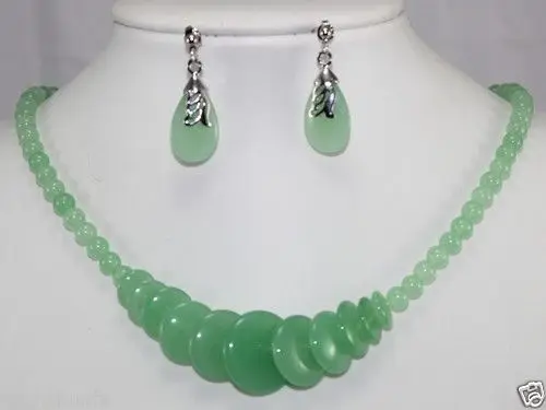 

Beautiful Green Jade Jewelry Necklace 17"Earring set