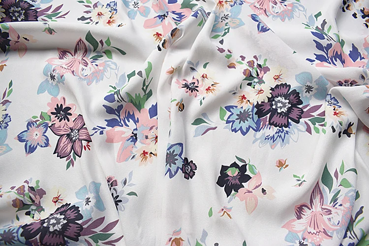 2018 Высококачественная Белая шифоновая ткань с цветочным принтом мягкая удобная