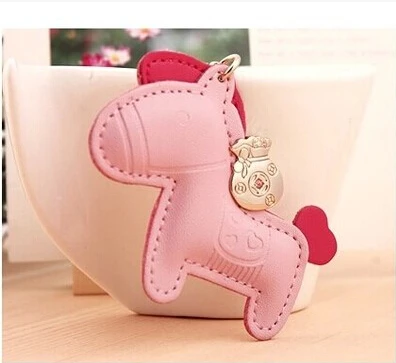 

Milesi - 2022 Brand New Fashion Horse Key chain Keychain Rings for Women Novelty Gift innovative Bag Pendant Lover Trinket