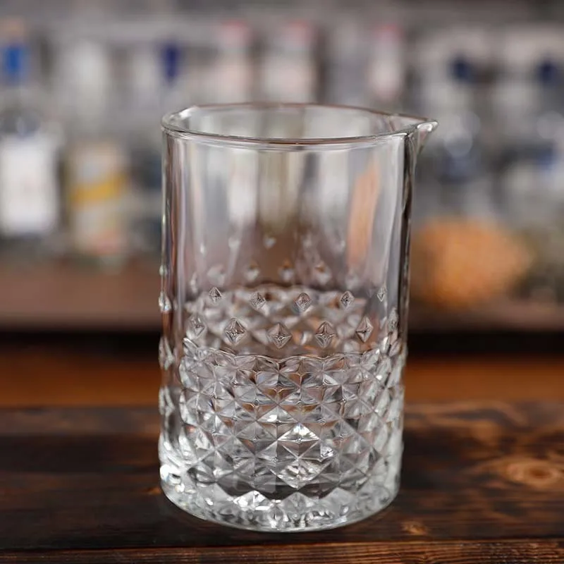 

Cool Bar Soul US Mixing Glasses Unleaded Glass Bartender Stir Cup Engraved Designs Household Bar Wine Cocktail Shaker Olecranon