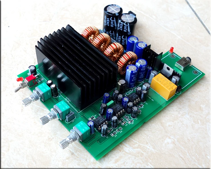 DC18-35V 150 Вт + 75 * 2 TAS5613 2.1 канала Класса D цифровой усилитель доска сабвуфер |