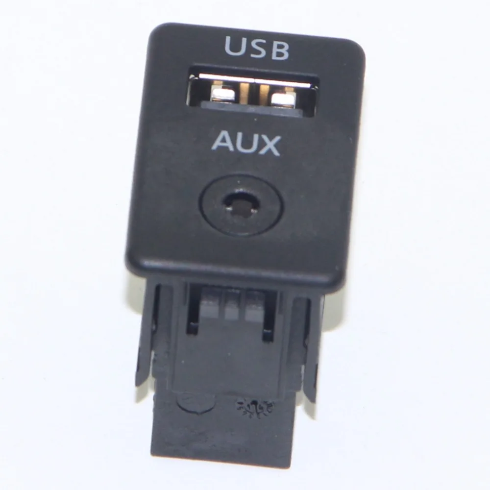 Автомобиль AUX и USB Подключите коммутатор адаптер жгута проводов косичку CC 2009-2013