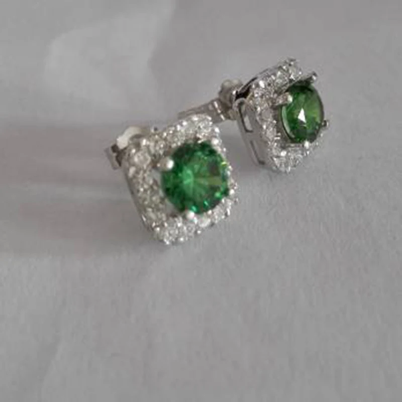 Настоящие Brincos Qi Xuan_Fashion jewelry_элегантные CZ зеленые камни серьги-гвоздики _s925