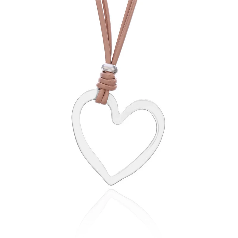 

Gothic Design Heart Pendant Necklace for Women Handmade Pink Gray PU Leather Chain Long Necklaces Statemen Jewelry Gift 2021