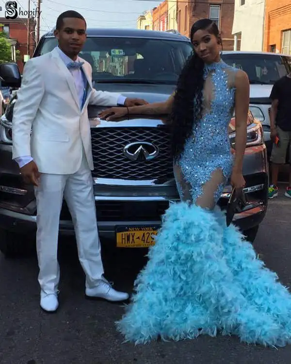 Long Sexy Prom Dresses 2020 Sheer Nude Mermaid Beaded Applique African Party Light Blue Feather Prom Dress Gown Women