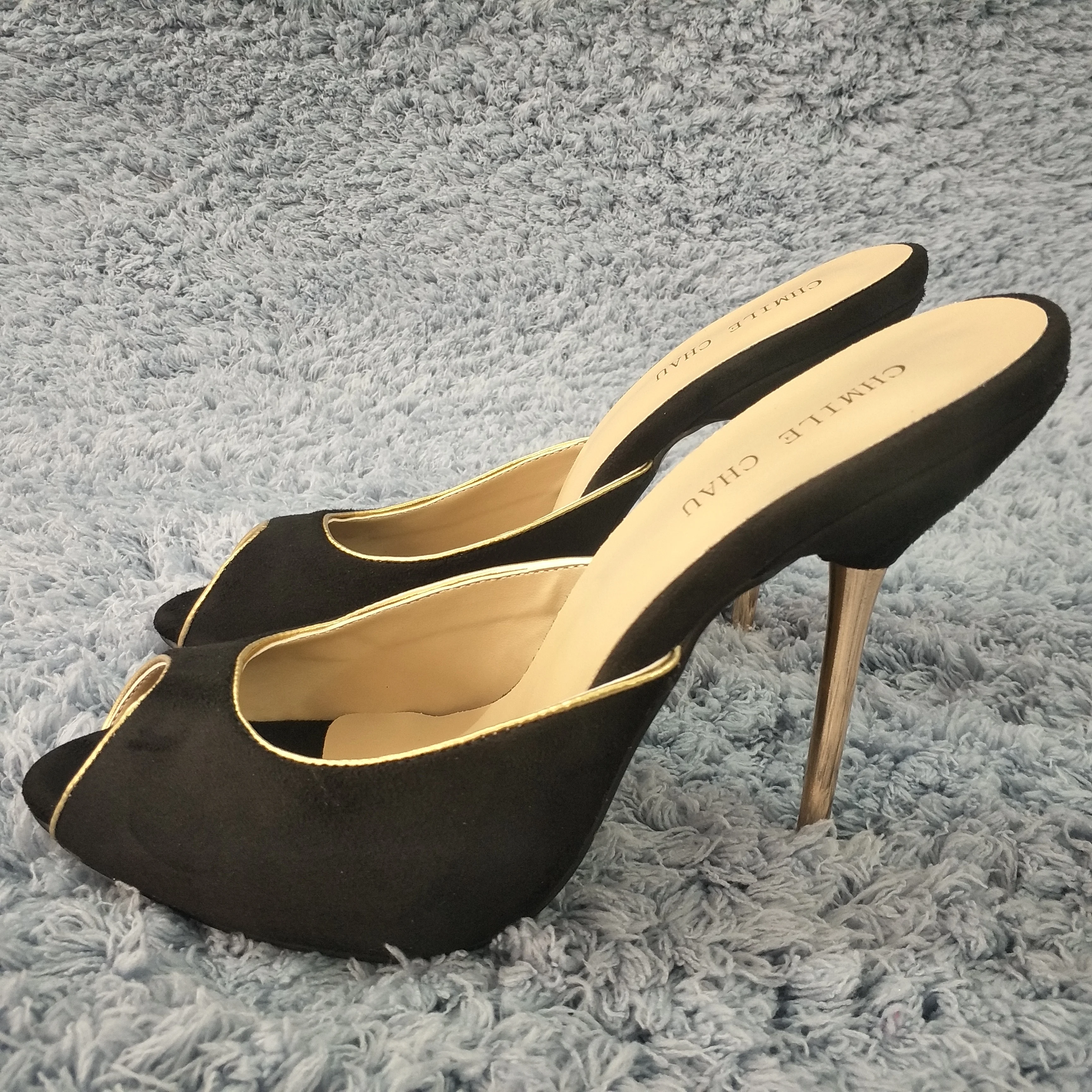 Женские босоножки на высоком тонком каблуке шпильке пикантные вечерние туфли из