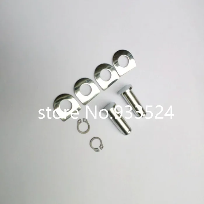 Хромированные подножки для крепления в комплекте шпильки Harley Dyna Electra Glide Night Train