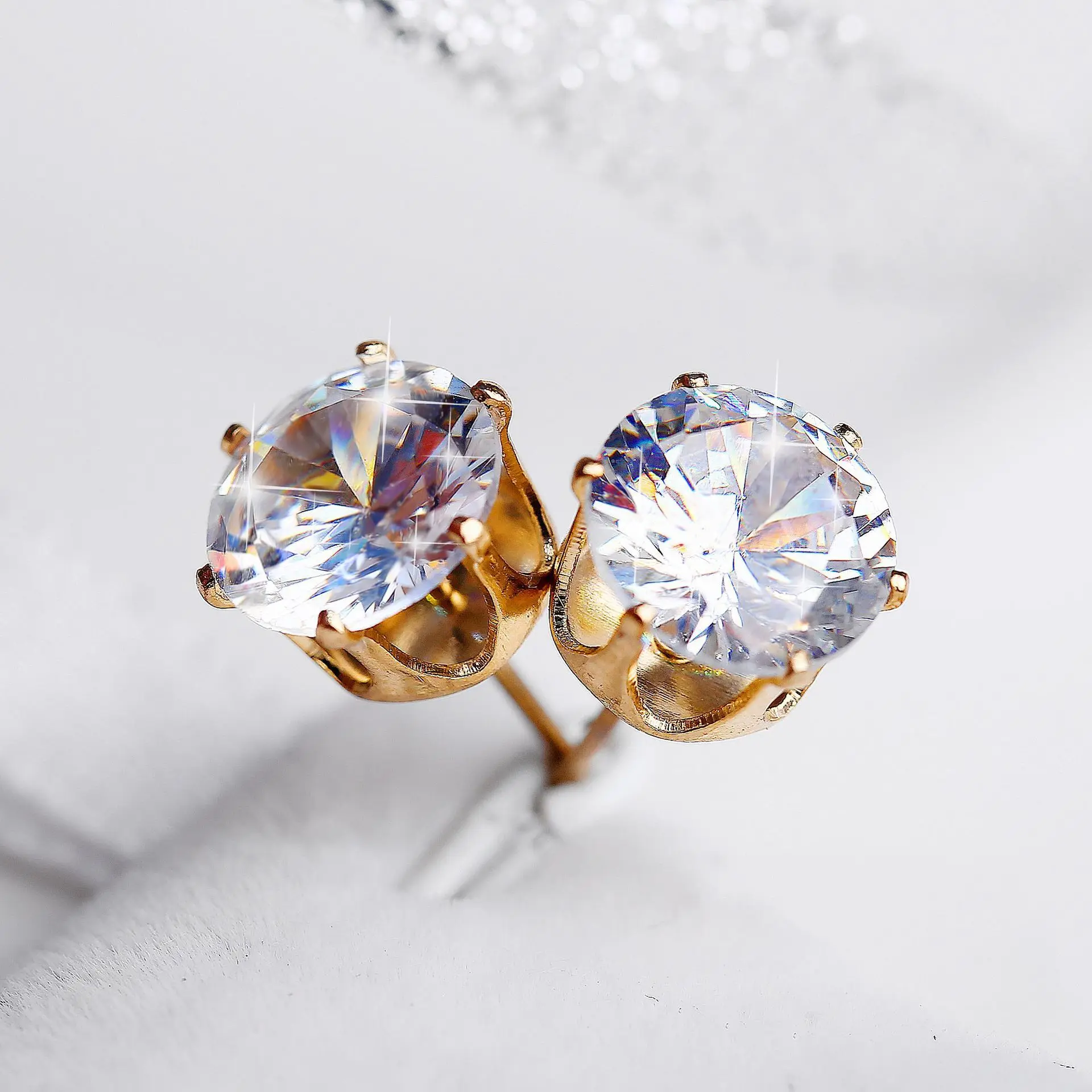 Basics A Diamond Ear Nail круглая жесткая поддержка шесть крапанов Циркон одиночные