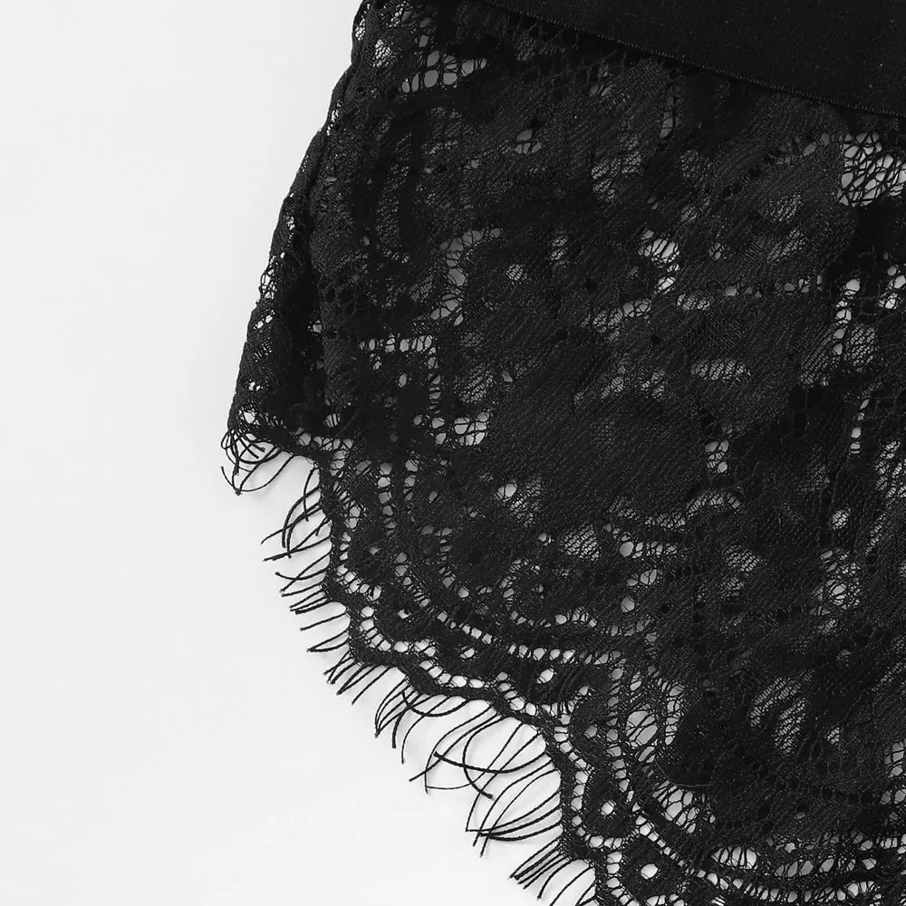 

Black Lace Sexy lingerie Set Hot Women Sleepwear V Neck Sleeveless Lace Scallop Bralette And Pantie Intimate Lingerie