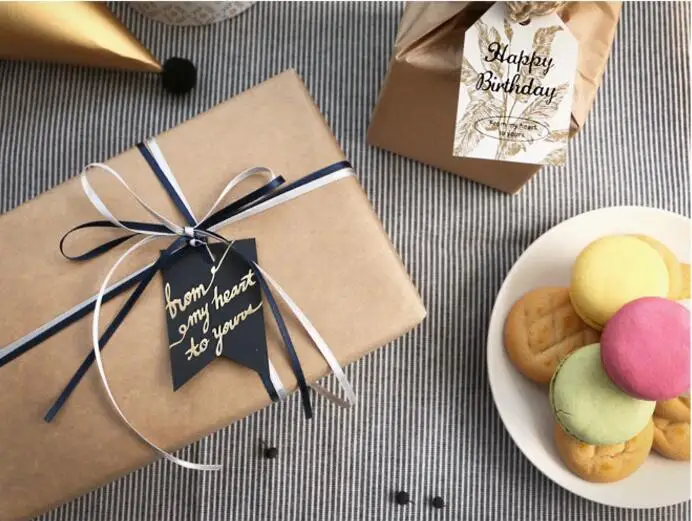 

40pcs Upscale Bronzing Letters Hung Tags Handmade Biscuits Package Decor Gift Packing Decoration Supplies for Wedding Birthday